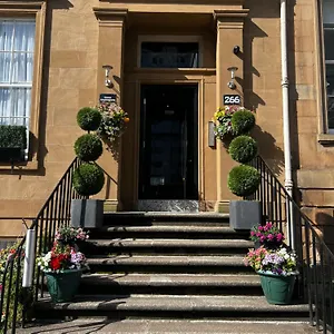 Glasgow hotels &amp; apartments, all accommodations in Glasgow