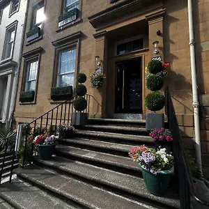 Glasgow hotels &amp; apartments, all accommodations in Glasgow