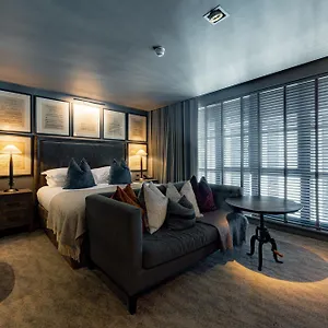 Glasgow hotels &amp; apartments, all accommodations in Glasgow