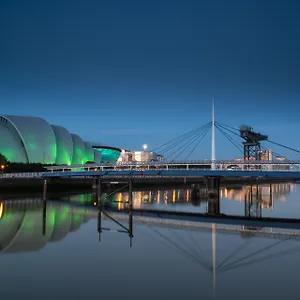 Glasgow hotels &amp; apartments, all accommodations in Glasgow